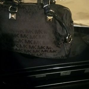 Meet your Posher, Dani